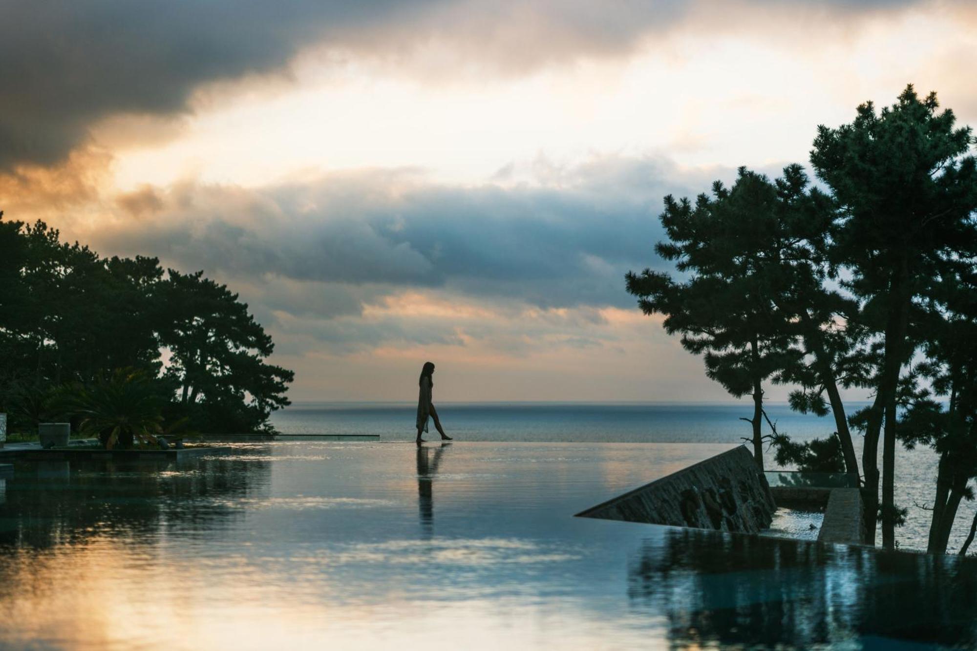 Jw Marriott Jeju Resort & Spa Seogwipo Exterior photo